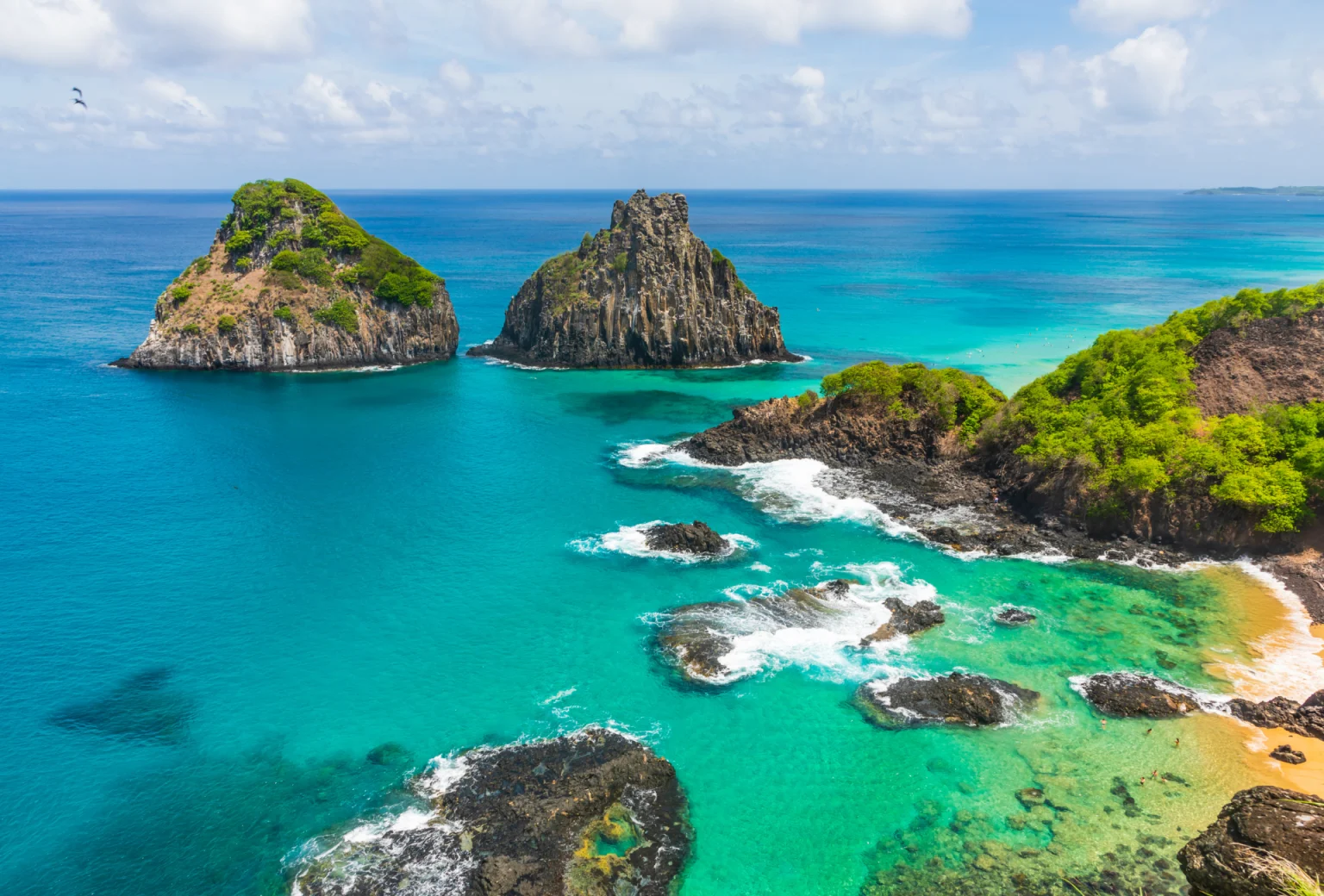 Morro Dois Irmãos, Fernando de Noronha
